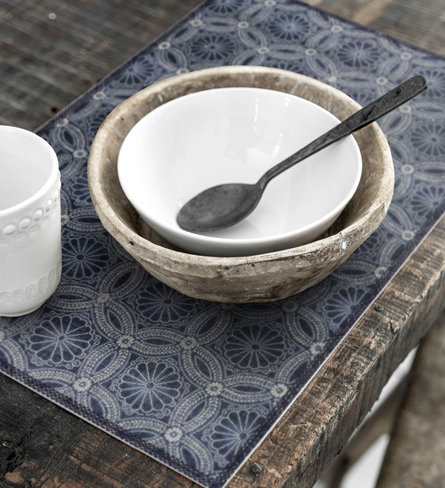 BEIJA FLOR- Royal Indigo Lace Vinyl Placemat