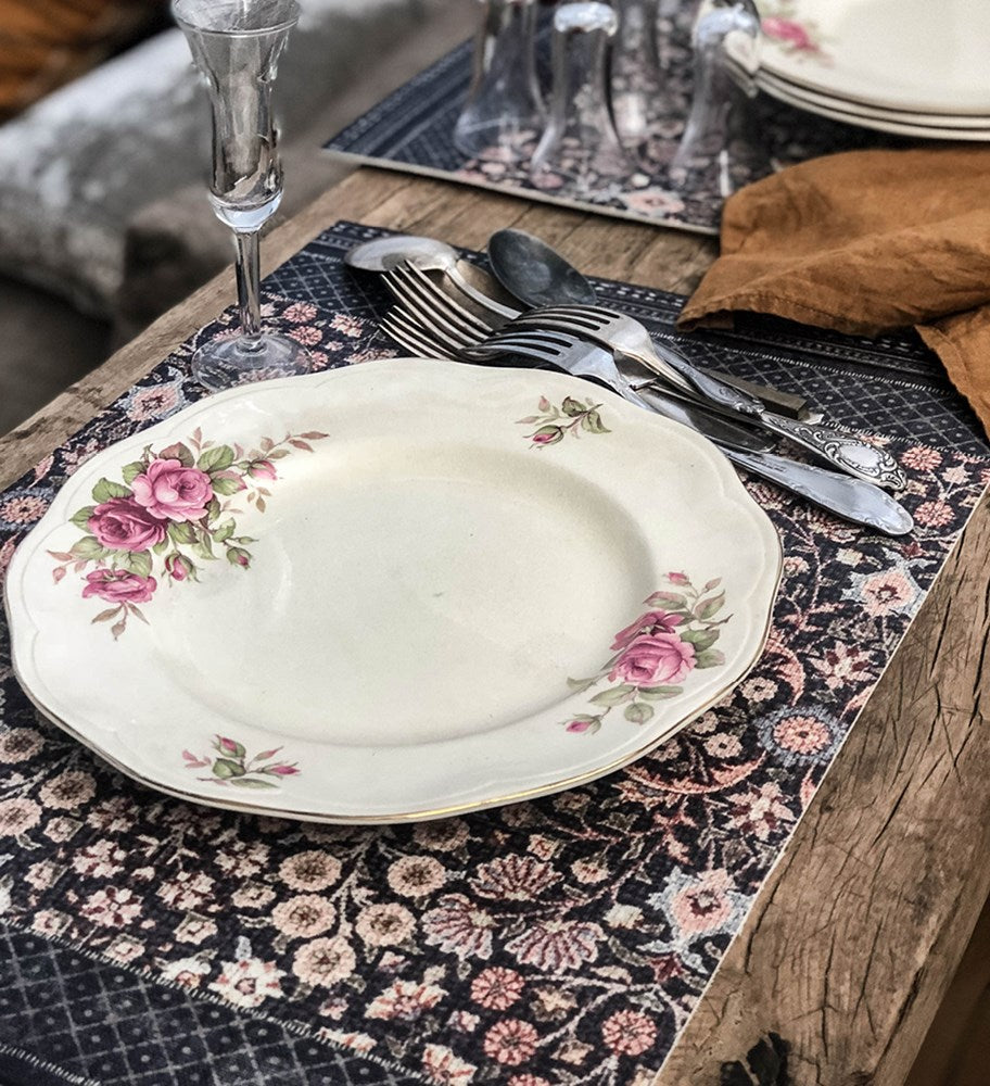 BEIJA FLOR- BOHEMIAN GARDEN SPRING Rectangular Vinyl Placemat
