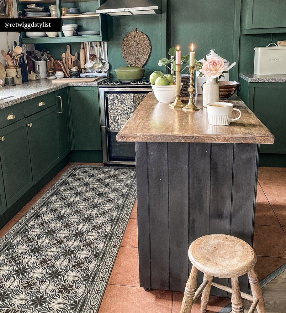 BEIJA FLOR- CECILIA FOREST Vinyl Rug