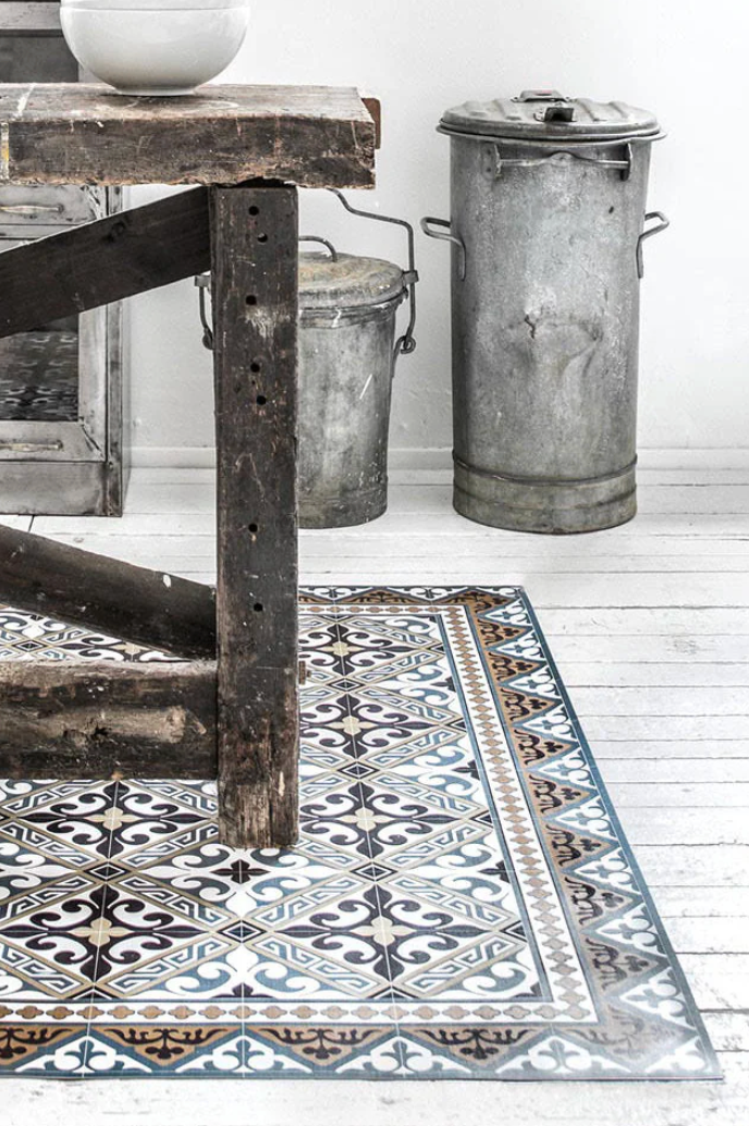 Beija Flor Vinyl Rugs