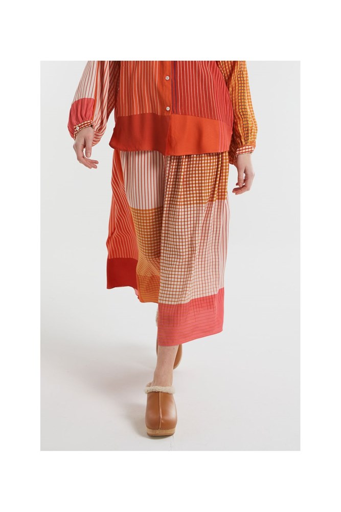 SKIRT VIBRANT ROMEO-40 ROSE-W25