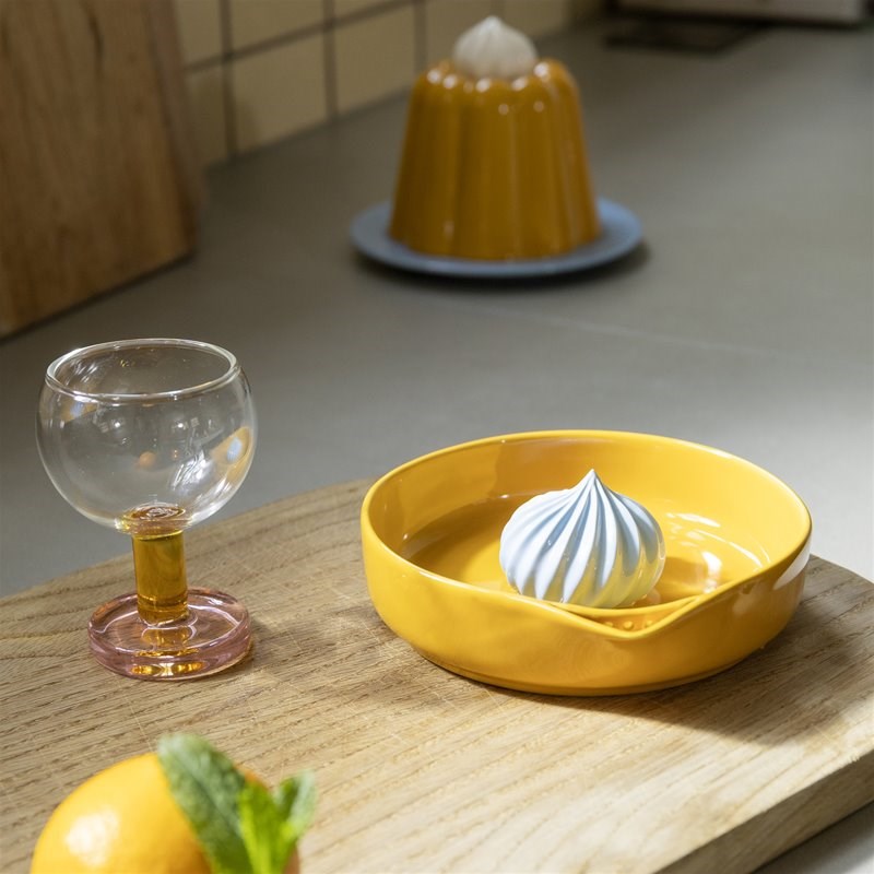 Squeezer pudding yellow