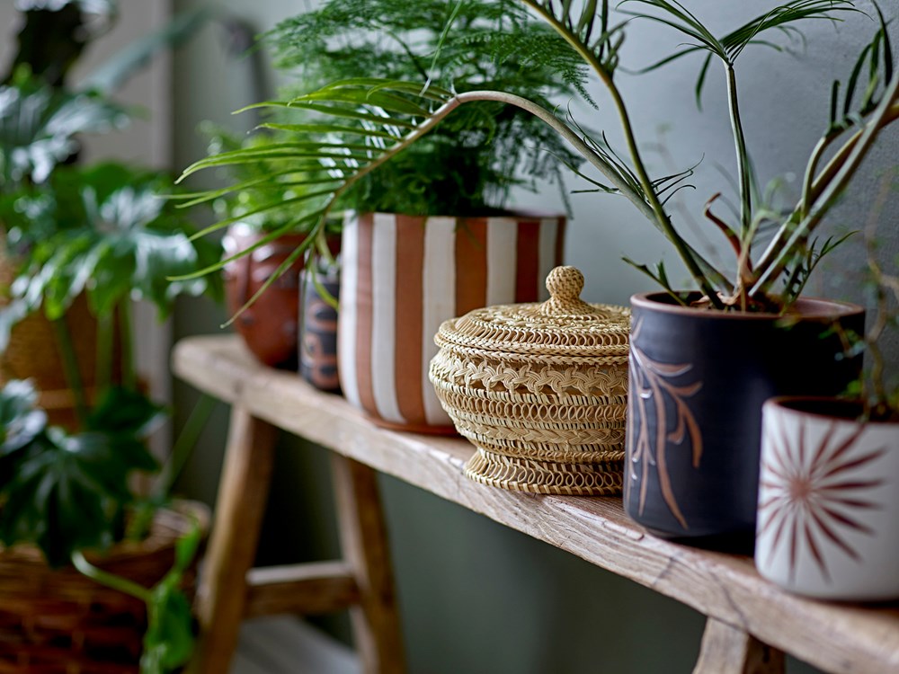 BLOOMINGVILLE-Idris Deco Flowerpot, White, Terracotta