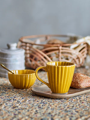 BLOOMINGVILLE-Latina Mug MUSTARD