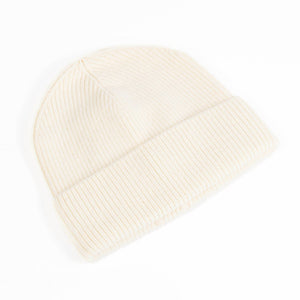 Cashmere blend ribbed knit beanie in cream