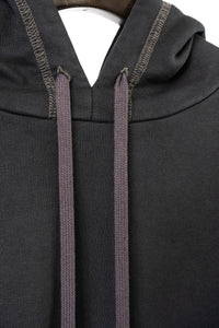 Parabaya Bombom Ivory bracelet in soft ivory resin with gold-plated detail. 