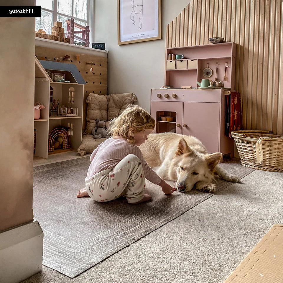 BEIJA FLOR- EMILIA NATURAL Vinyl Rug