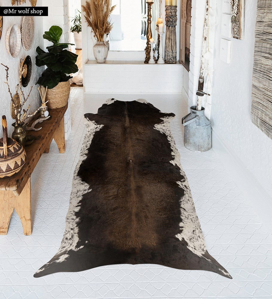 BEIJA FLOR- COW HIDE MOTHER Vinyl Rug