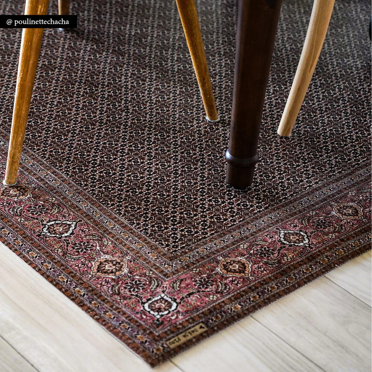 BEIJA FLOR- Rita Powder Vinyl Rug