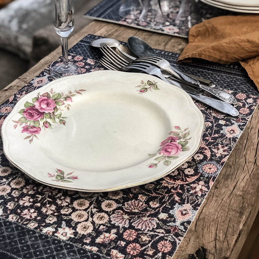 BEIJA FLOR- BOHEMIAN GARDEN SPRING Rectangular Vinyl Placemat