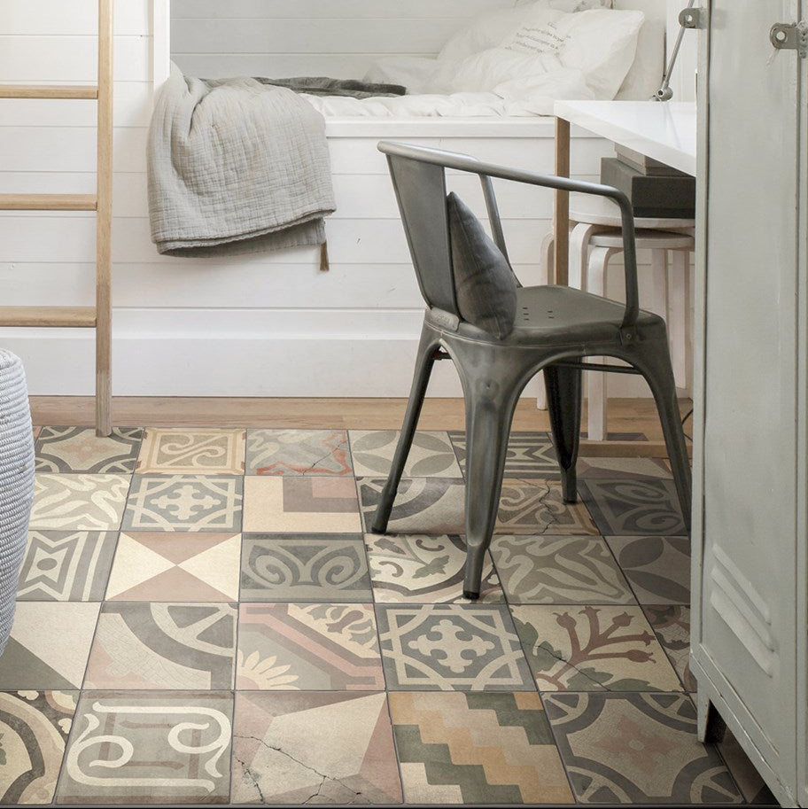 BEIJA FLOR- BORGO ECLECTIC POWDER Floor Vinyl Rug