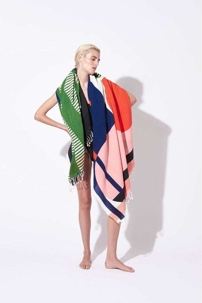 KHAKI PINK BEACH TOWEL ABSTRACT /S23