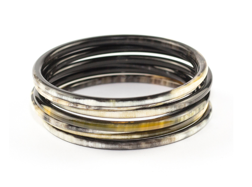 Sevens Black - Set of 7 bangles