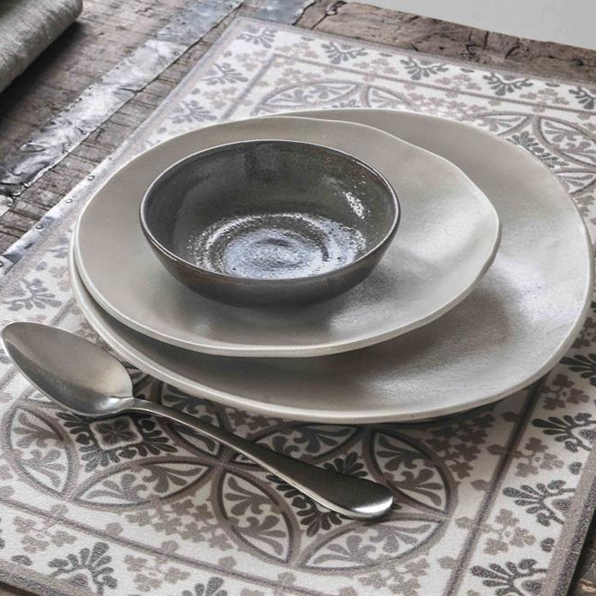 BEIJA FLOR Vinyl Placemat- Barcelona Beige